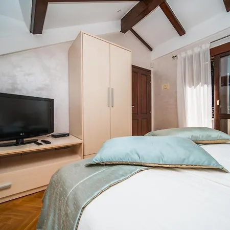 City Beach Villa With Pool And Sea View * ドゥブロブニク