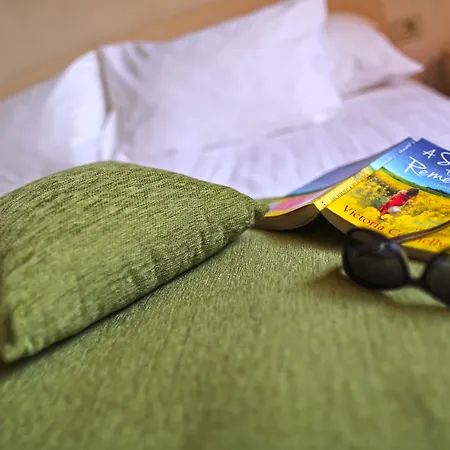 City Beach Villa With Pool And Sea View ヴィラ