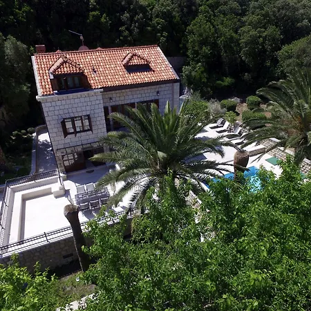 Villa City Beach Villa With Pool And Sea View *