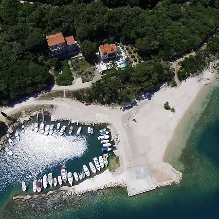 City Beach Villa With Pool And Sea View Villa