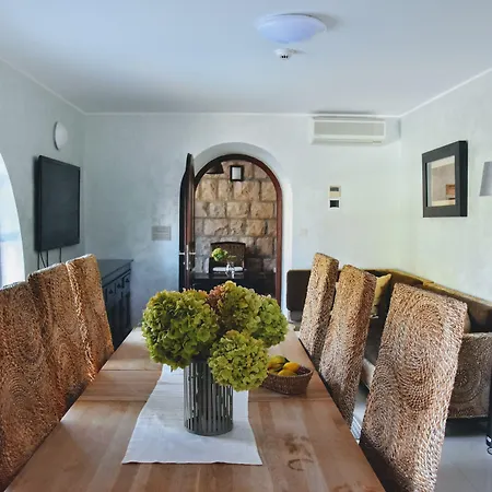 וילה With Pool And Sea View *