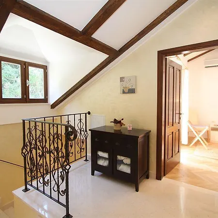 Villa Franica *