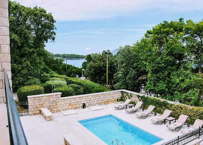 With Pool And Sea View Dubrovnik