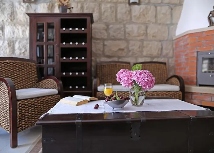 With Pool And Sea View Dubrovnik