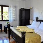With Pool And Sea View Villa Dubrovnik